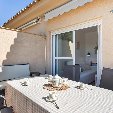 Con Piscina Chiclana Apartmán *